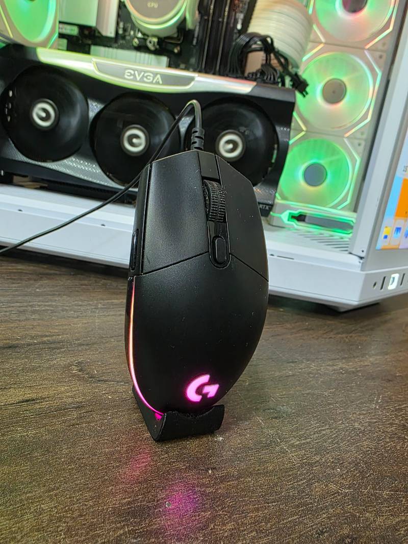 Mouse Gamer Logitech G203 LIGHTSYNC RGB, Efeito de Ondas de Cores, 6 Botões Programáveis e Até 8.000 DPI - Preto