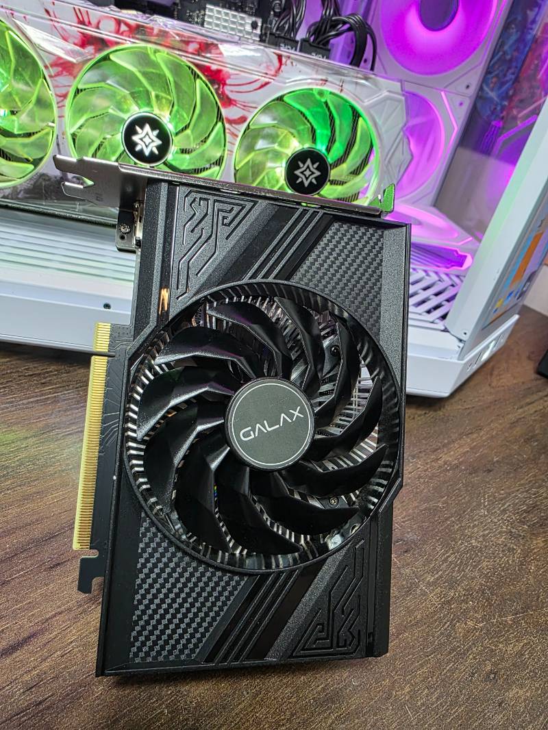 RTX4060 Galax GeForce 1-Click OC 1X, 8GB, GDDR6, 128-bit, Placa De Vídeo RTX 4060  Nova! 