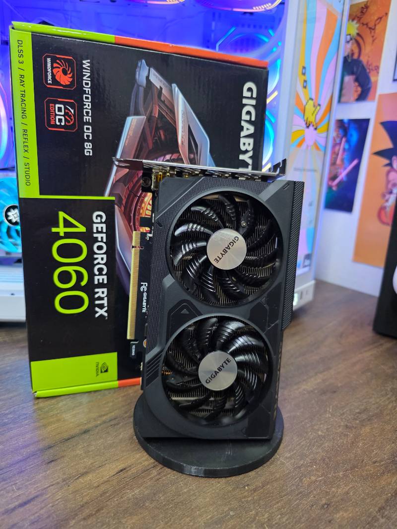 RTX 4060 Gigabyte Windforce OC, 8GB, GDDR6, 128-bit, Placa de vídeo RTX4060