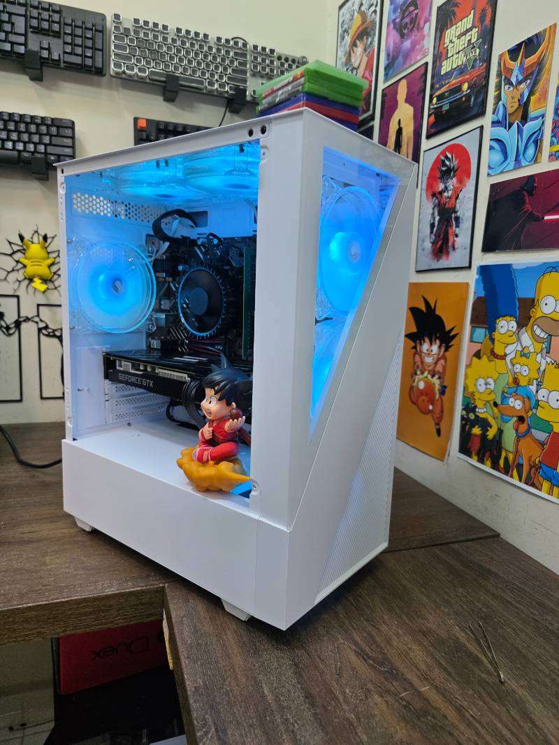 Intel Core I7 12700F - GTX1660 Super 