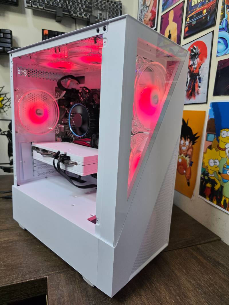 Core i7 12700F - 16GB DDR4 - RX580 8GB