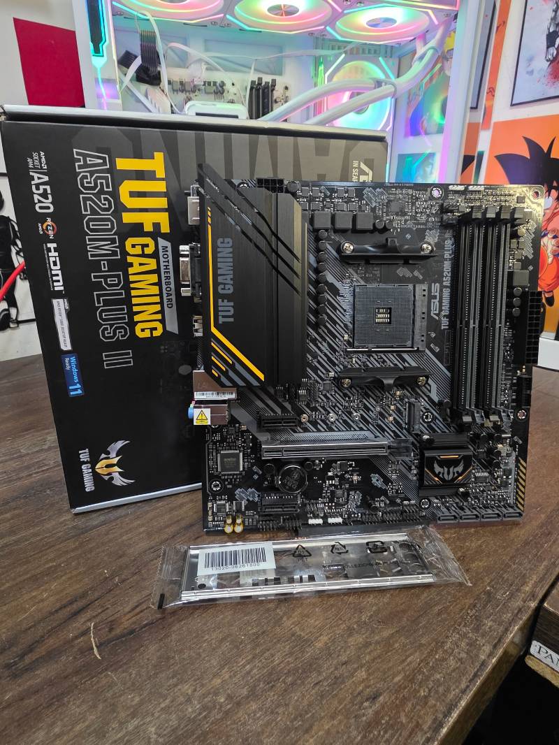 A520M Asus TUF Gaming A520M-PLUS II, DDR4, Socket AMD AM4, M-ATX, Chipset AMD A520, Placa mãe