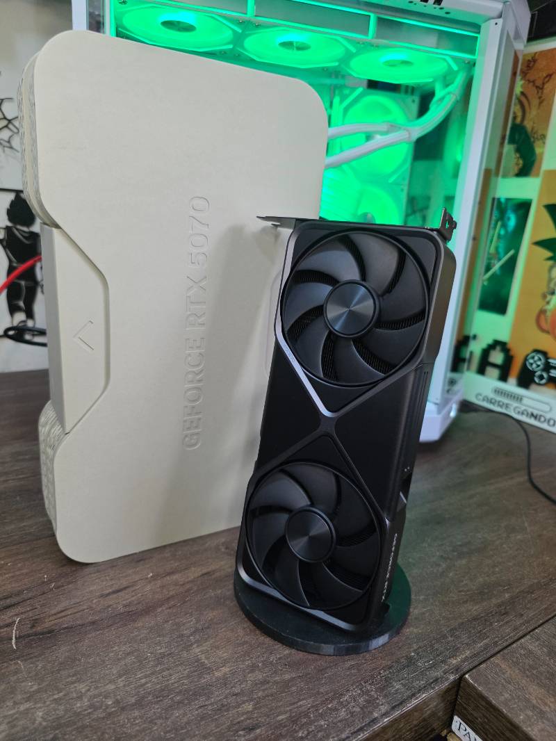 RTX 5070 12GB Founders Edition