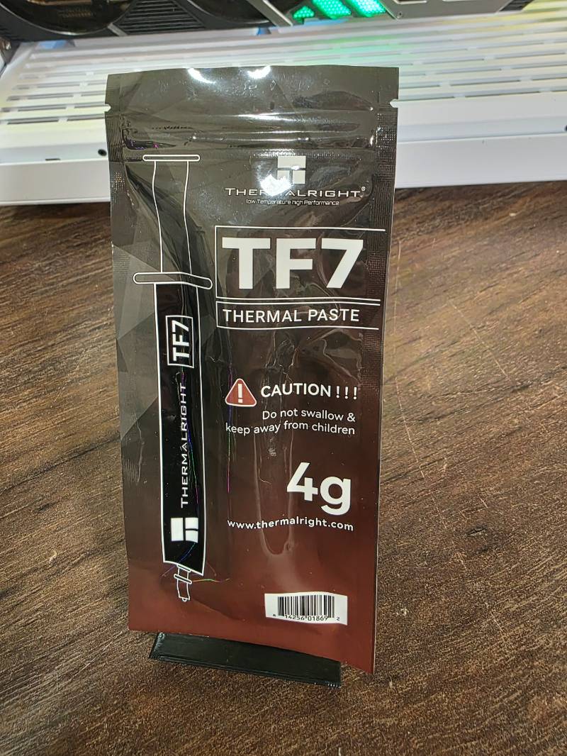 Pasta Térmica Thermalright TF7 4g Cinza para Processadores Condutividade 12.8W/mK