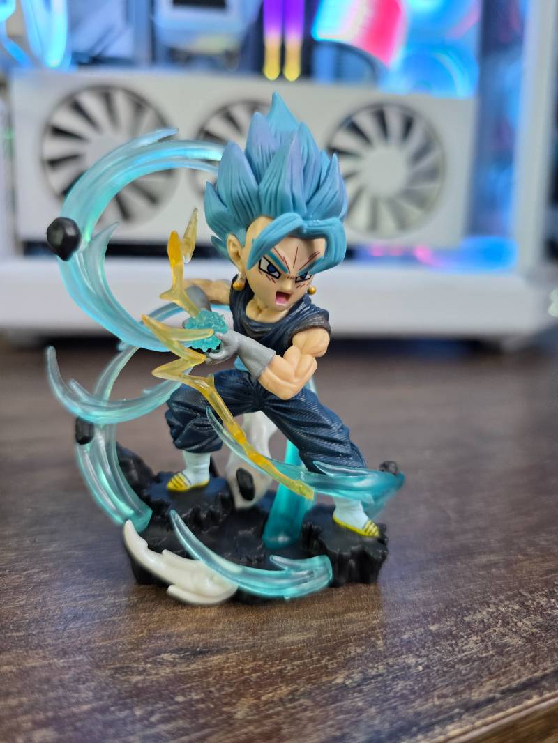 Figure Action Dragon Ball Vegeta Super Sayajin Blue 11cm
