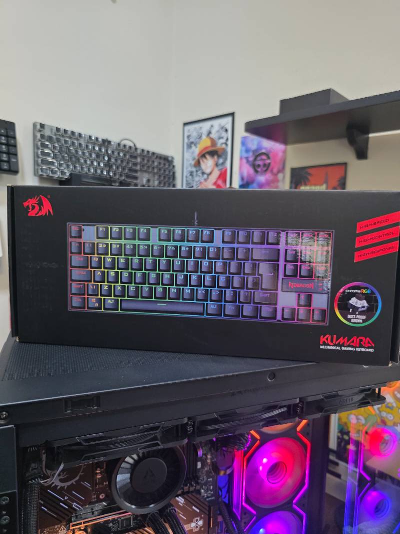 Teclado Mecânico Gamer Redragon Kumara, Anti-Ghosting, RGB, Switch Outemu Brown. ABNT2. Preto
