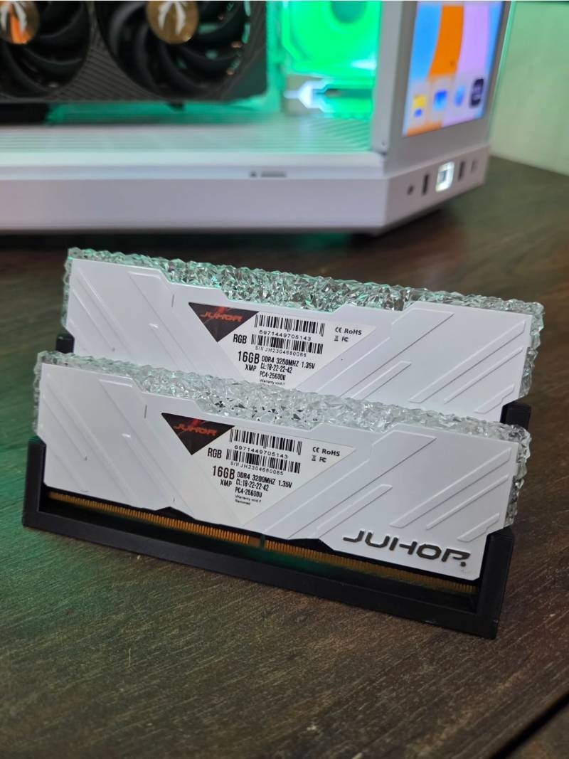 32GB DDR4 (2x 16gb) Memória Ram 3200Mhz Jazer RGB Branca