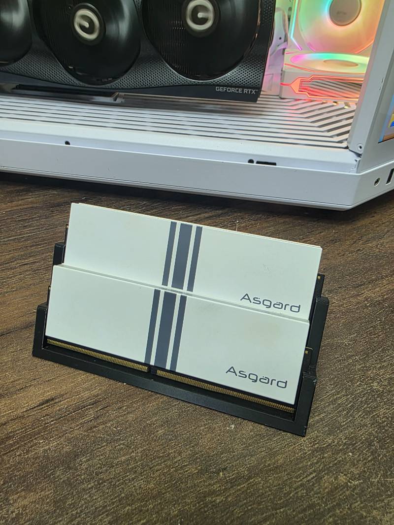 16GB DDR4 (2x8GB) Memória Ram Asgard Valkyrie DDR4  3200mhz Rgb Gamer