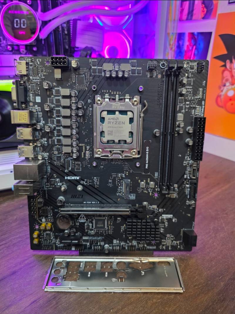 A620M Placa Mae MSI Pro A620AM-B Evo, DDR5, Socket AMD AM5, M-ATX, Chipset AMD A620A, PRO-A620AM-B-EVO