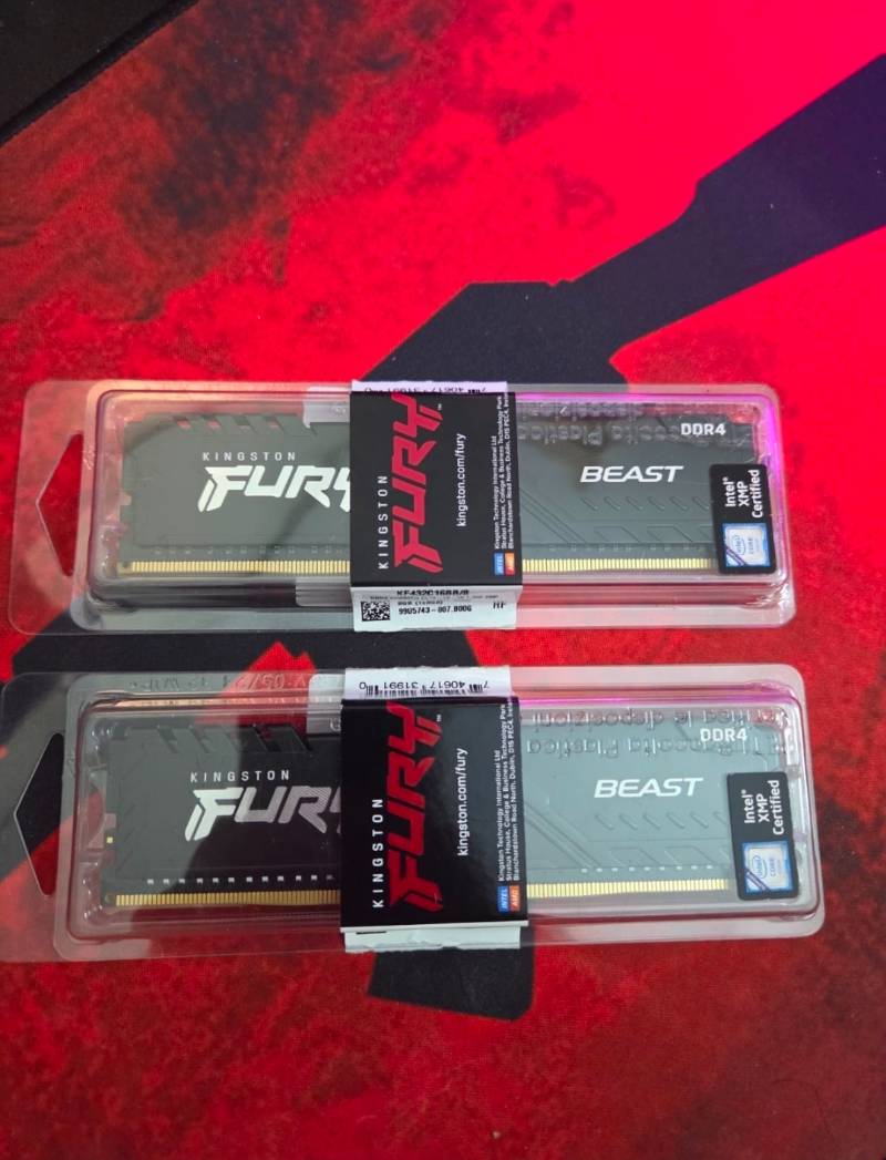 16GB (2x8GB) DDR4 Memoria RAM Kingston Fury Beast,3200MT/s, DDR4, CL16, DIMM, Preto - KF432C16BB/8WP